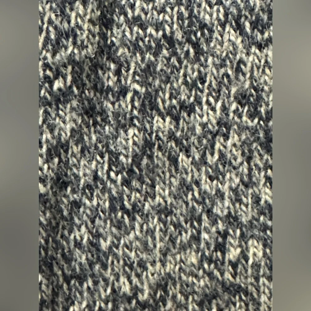 Like new! Rugged merino wool heather crewneck sweater